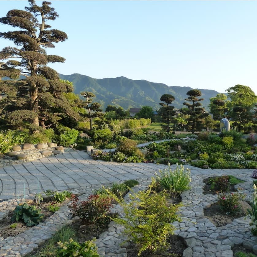 大橋町合楽152-1田島家の庭と野草園
